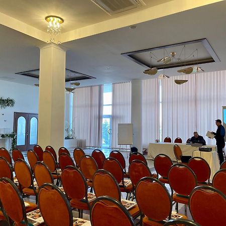 Hotel Aurelia Tesöld Kültér fotó