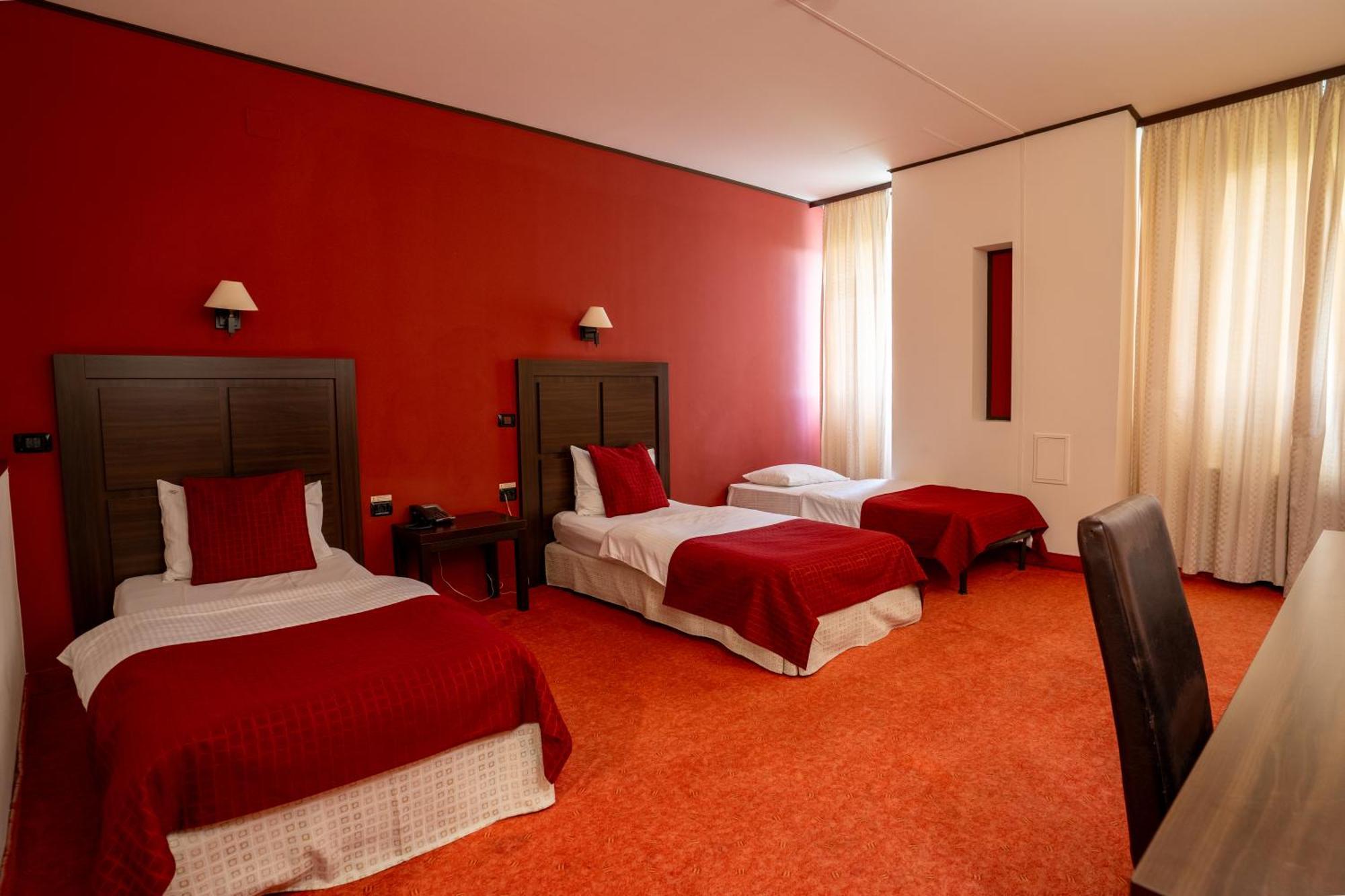 Hotel Aurelia Tesöld Kültér fotó